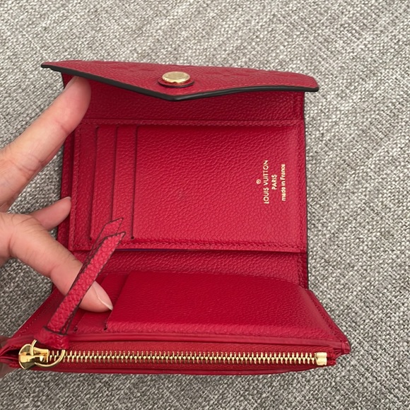 Louis Vuitton Victorine Wallet Red - Picture 3 of 11